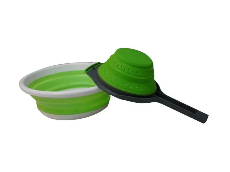 Чи виділяти шкідливі речовини при наповненні гарячою водою TPE, що контактує з їжею?